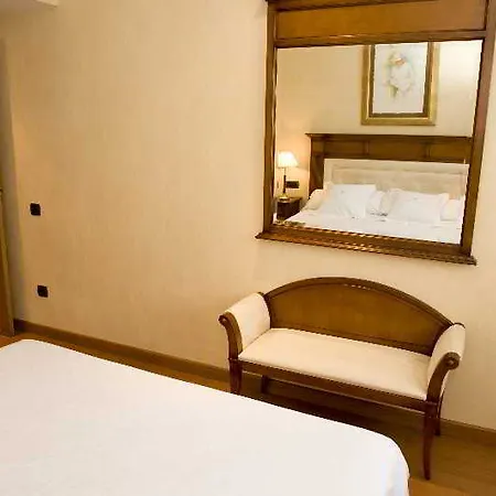 Aparthotel Apartaments-hotel Hispanos 7 Suiza