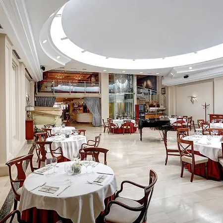 Appart hôtel Apartaments-hotel Hispanos 7 Suiza Barcelone